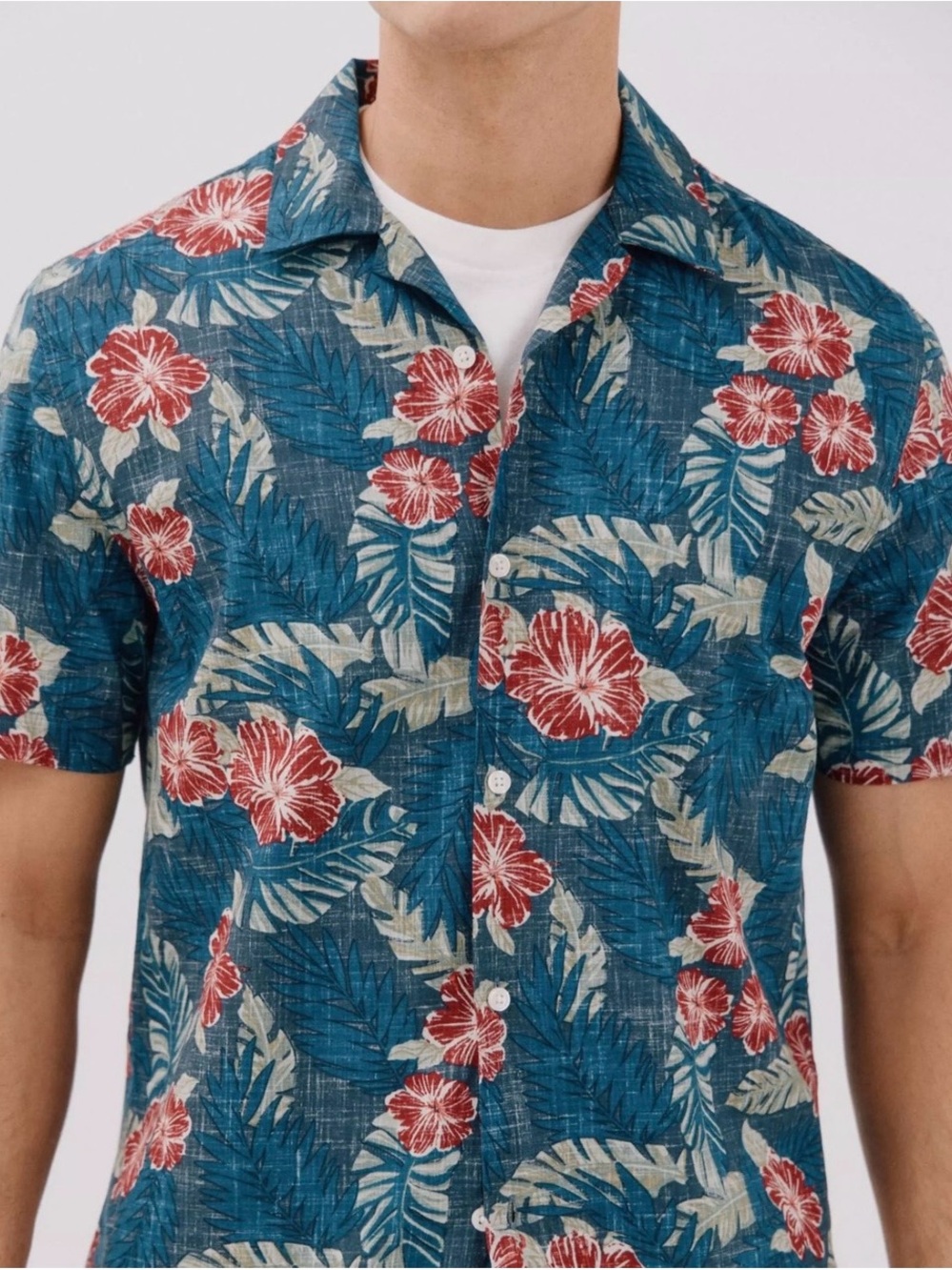 G.H. Bass & Co. Blue Short-Sleeve Floral Button-Down Shirt 100% cotton
